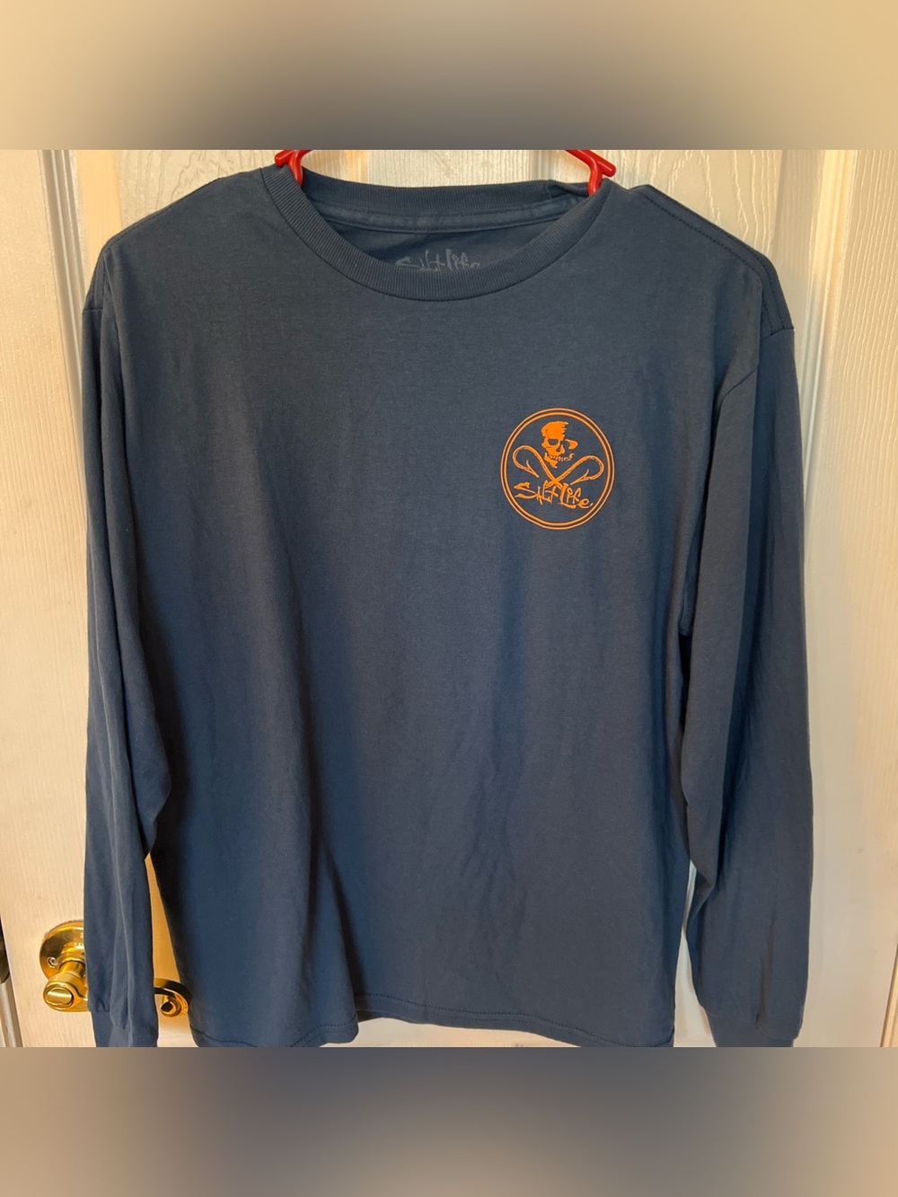 NWT SALT LIFE Long Sleeve Graphic Tee Skull Fish & Hook Unisex Youth L Blue